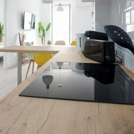 בית אירוח La Plaza Living