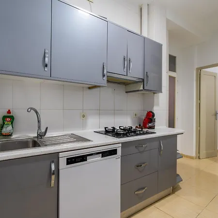 בית אירוח La Plaza Living אליקאנטה