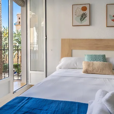 La Plaza Living בית אירוח אליקאנטה