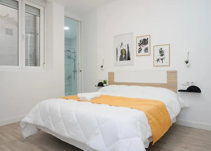 La Plaza Living Homestay *